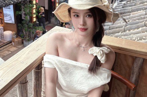 一手好牌打稀碎 三料影后马苏 被黑人驮肩 帮闺蜜撒谎 终究自断前程